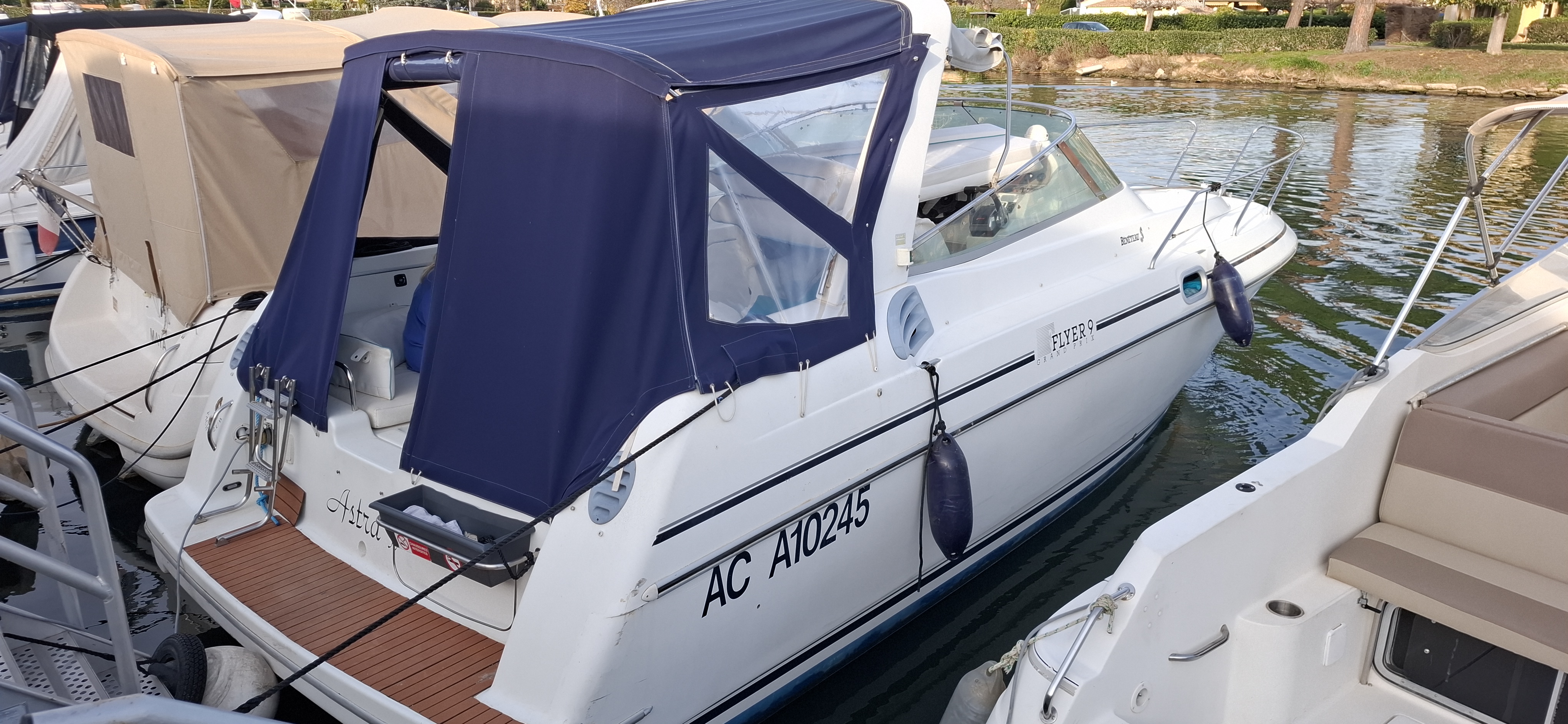 slider 23 Beneteau Flyer 9 Grand Prix